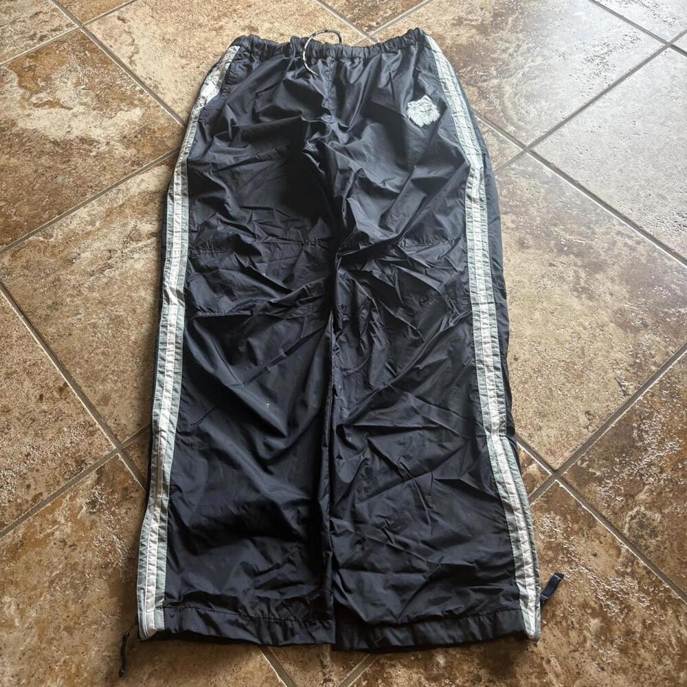 vintage aeropostale baggy uconn track pants